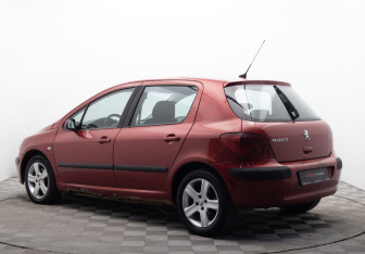 Подержанный автомобиль Peugeot 307 Hatchback 2003 года (3 фото)