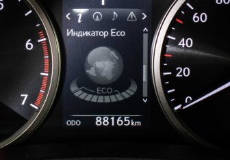 Подержанный автомобиль Lexus NX 2016 года (15 фото)