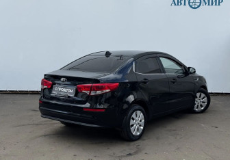 Подержанный автомобиль Kia Rio Sedan 2016 года (5 фото)