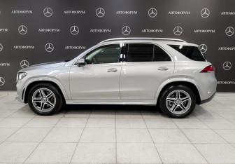 Подержанный автомобиль Mercedes-Benz GLE 2019 года (8 фото)