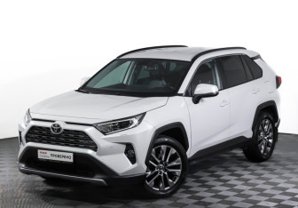 Подержанный автомобиль Toyota RAV4 2021 года (23 фото)
