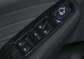 Подержанный автомобиль Haval F7x 2022 года (17 фото)