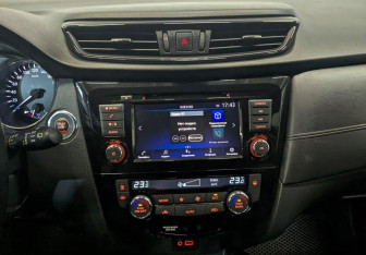 Подержанный автомобиль Nissan X-Trail 2021 года (15 фото)