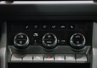 Подержанный автомобиль Skoda Kodiaq 2022 года (17 фото)