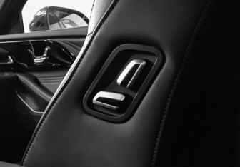 Подержанный автомобиль Exeed RX 2023 года (23 фото)