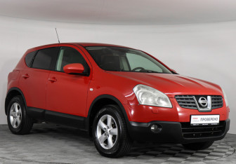 Подержанный автомобиль Nissan Qashqai 2008 года (3 фото)