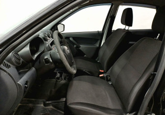 Подержанный автомобиль LADA (ВАЗ) Granta Liftback 2015 года (17 фото)