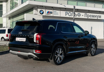 Подержанный автомобиль Hyundai Palisade 2021 года (5 фото)