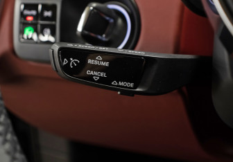 Подержанный автомобиль Porsche Cayenne 2018 года (20 фото)