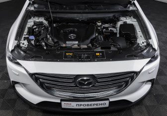 Подержанный автомобиль Mazda CX-9 2018 года (9 фото)