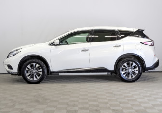 Подержанный автомобиль Nissan Murano Suv 2021 года (8 фото)