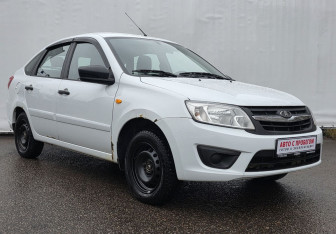 Подержанный автомобиль LADA (ВАЗ) Granta Sedan 2016 года (3 фото)