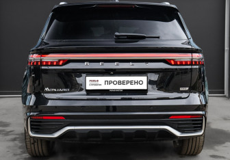 Подержанный автомобиль Geely Monjaro 2023 года (5 фото)