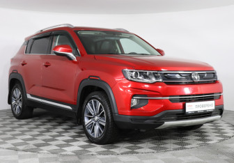 Подержанный автомобиль Changan CS35PLUS 2019 года (3 фото)
