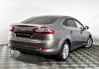 Подержанный автомобиль Ford Mondeo Sedan 2012 года (3 фото)
