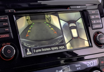 Подержанный автомобиль Nissan Qashqai 2014 года (26 фото)