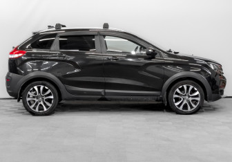 Подержанный автомобиль LADA (ВАЗ) XRAY 2019 года (5 фото)
