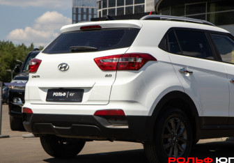 Подержанный автомобиль Hyundai Creta 2020 года (16 фото)