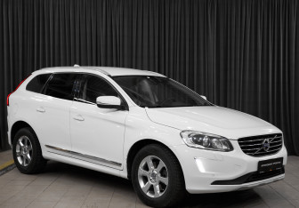 Подержанный автомобиль Volvo XC60 2017 года (3 фото)