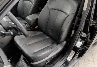 Подержанный автомобиль Subaru Outback Wagon 2012 года (19 фото)