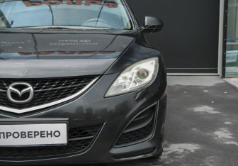 Подержанный автомобиль Mazda 6 Sedan 2010 года (16 фото)