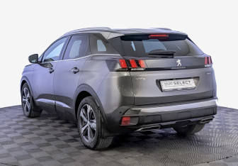 Подержанный автомобиль Peugeot 3008 2019 года (7 фото)