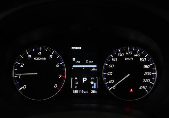 Подержанный автомобиль Mitsubishi Outlander 2018 года (9 фото)