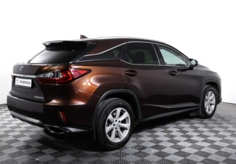 Подержанный автомобиль Lexus RX 2016 года (5 фото)