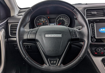 Подержанный автомобиль Haval H6 2019 года (20 фото)