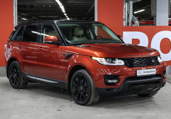 Подержанный автомобиль Land Rover Range Rover Sport 2014 года (3 фото)