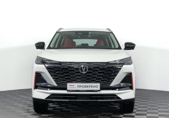 Подержанный автомобиль Changan CS55PLUS 2023 года (2 фото)