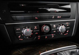 Подержанный автомобиль Audi A7 2014 года (19 фото)