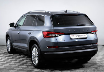 Подержанный автомобиль Skoda Kodiaq 2019 года (7 фото)