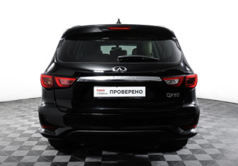 Подержанный автомобиль Infiniti QX60 2017 года (6 фото)