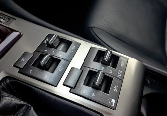 Подержанный автомобиль Lexus GX 2017 года (30 фото)