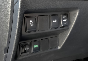Подержанный автомобиль Nissan X-Trail 2017 года (30 фото)