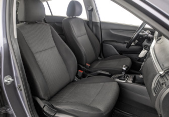 Подержанный автомобиль Kia Rio Hatchback 2021 года (23 фото)