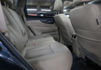 Подержанный автомобиль Nissan X-Trail 2020 года (12 фото)