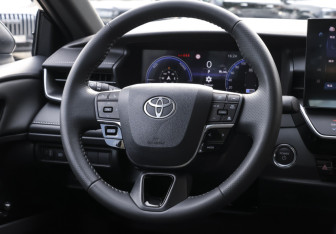 Новый Toyota Camry Sedan 2024 (34 фото)
