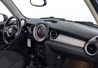 Подержанный автомобиль MINI Clubman Hatchback 2012 года (13 фото)