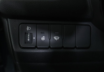 Подержанный автомобиль Kia Rio Sedan 2015 года (10 фото)