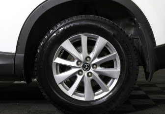 Подержанный автомобиль Mazda CX-5 2015 года (21 фото)