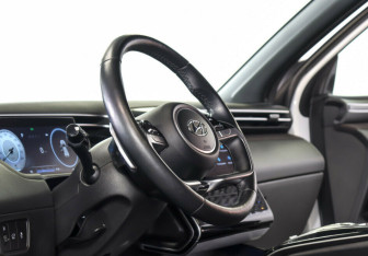 Подержанный автомобиль Hyundai Tucson 2021 года (11 фото)