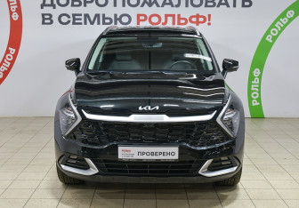 Подержанный автомобиль Kia Sportage 2022 года (2 фото)