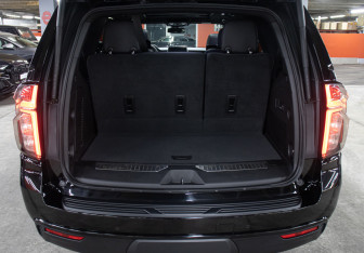 Подержанный автомобиль Chevrolet Tahoe 2024 года (10 фото)