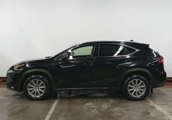 Подержанный автомобиль Lexus NX 2015 года (8 фото)