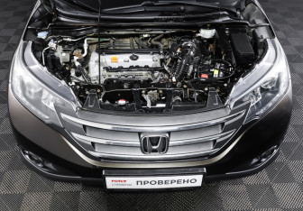 Подержанный автомобиль Honda CR-V 2013 года (9 фото)