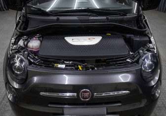 Подержанный автомобиль Fiat 500 Hatchback 2017 года (9 фото)