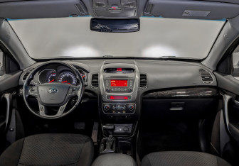 Подержанный автомобиль Kia Sorento 2020 года (15 фото)