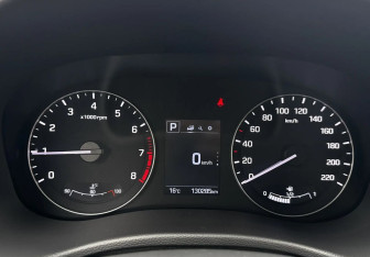 Подержанный автомобиль Hyundai Creta 2019 года (12 фото)